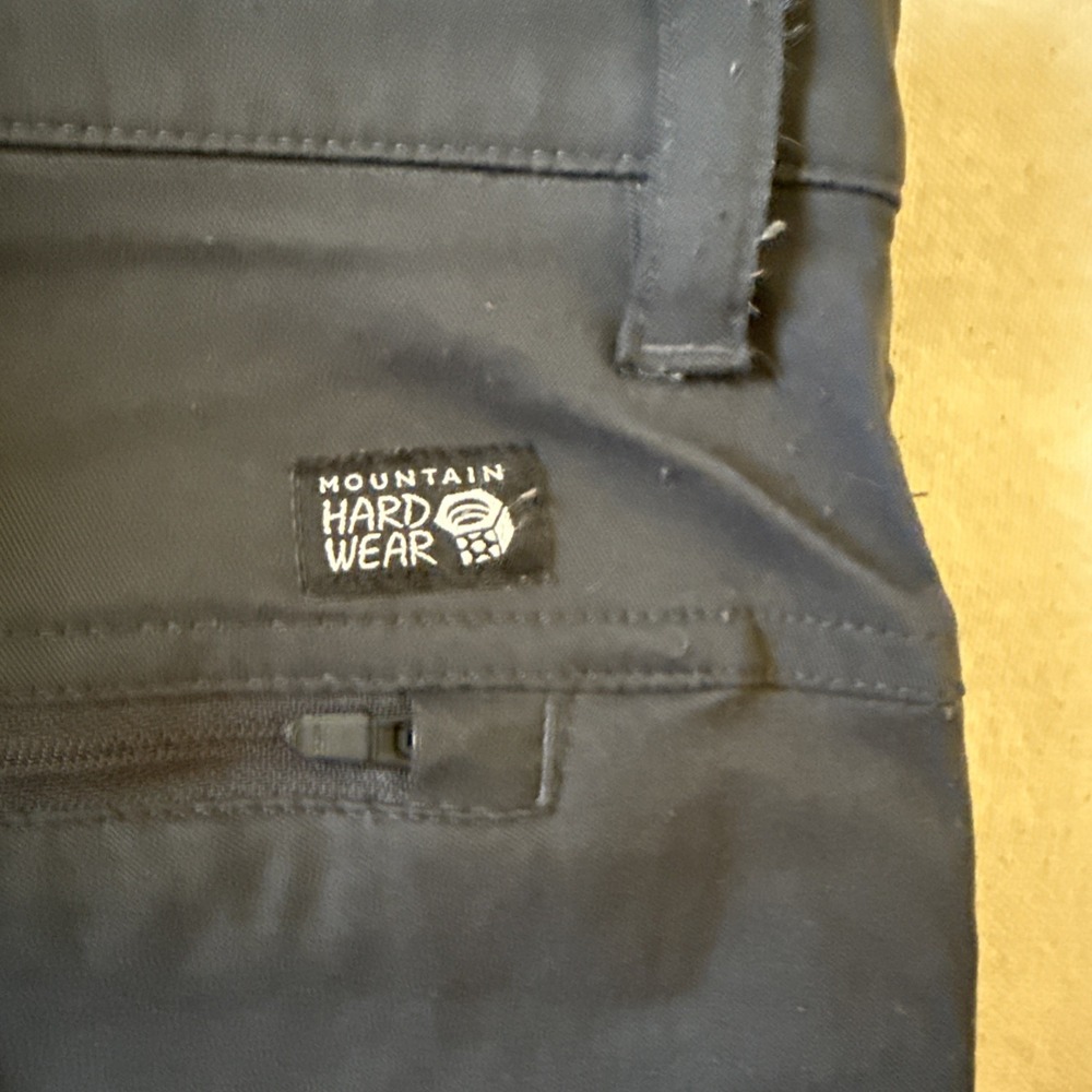 Mountain Hardware Men's 36x32 Lot Of 2 Gray AP Active Pants Outdoors Hiking - Picture 11 of 12